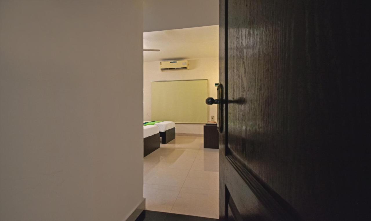 Hotel Treebo Samhaar Residency Thoraipakkam Madrás Exterior foto