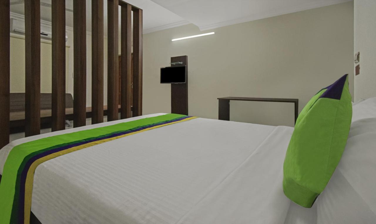 Hotel Treebo Samhaar Residency Thoraipakkam Madrás Exterior foto